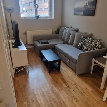 Cozy 1 Bedroom In Sentrum